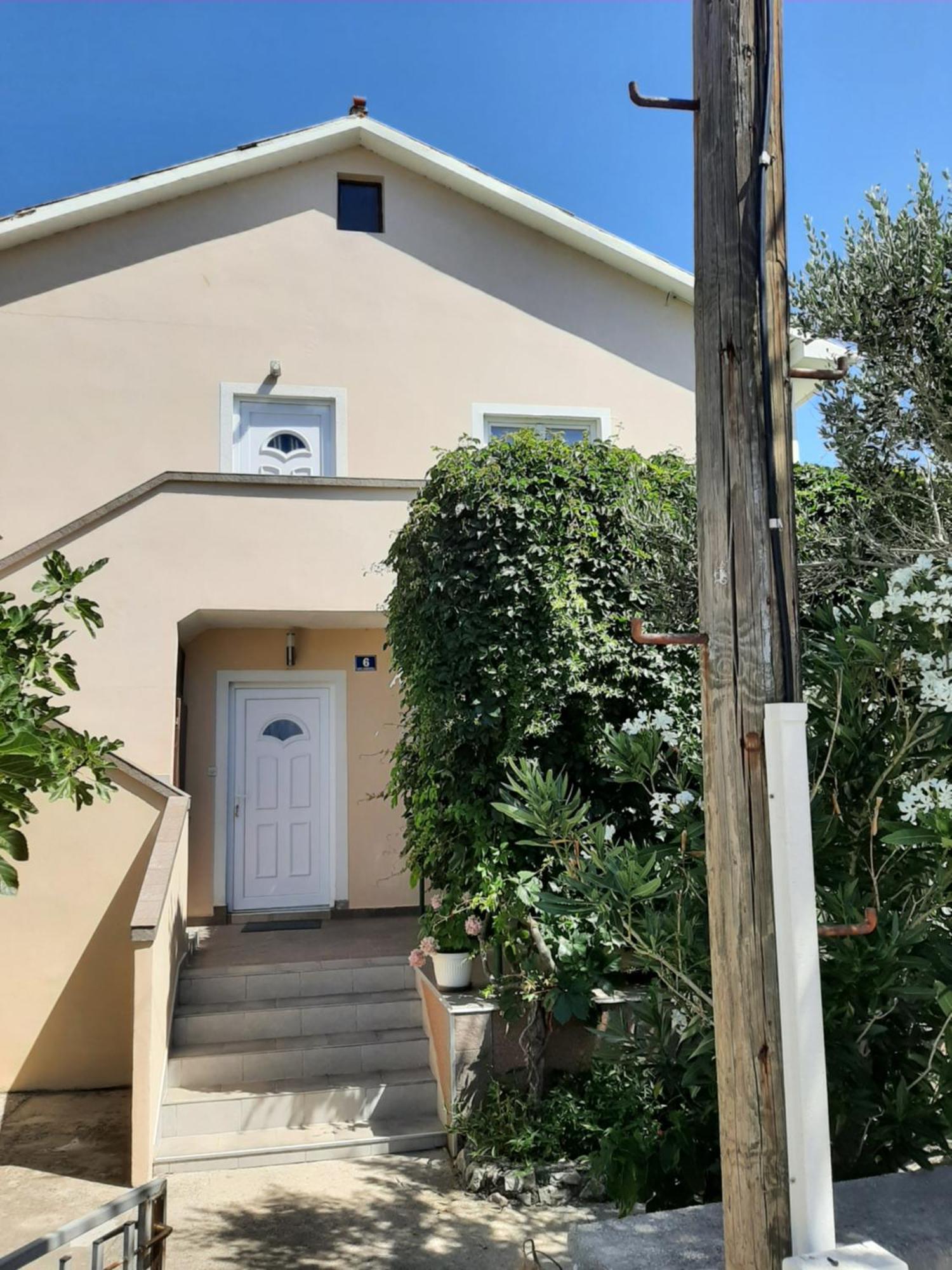 Apartmani Marija Povljana Rom bilde